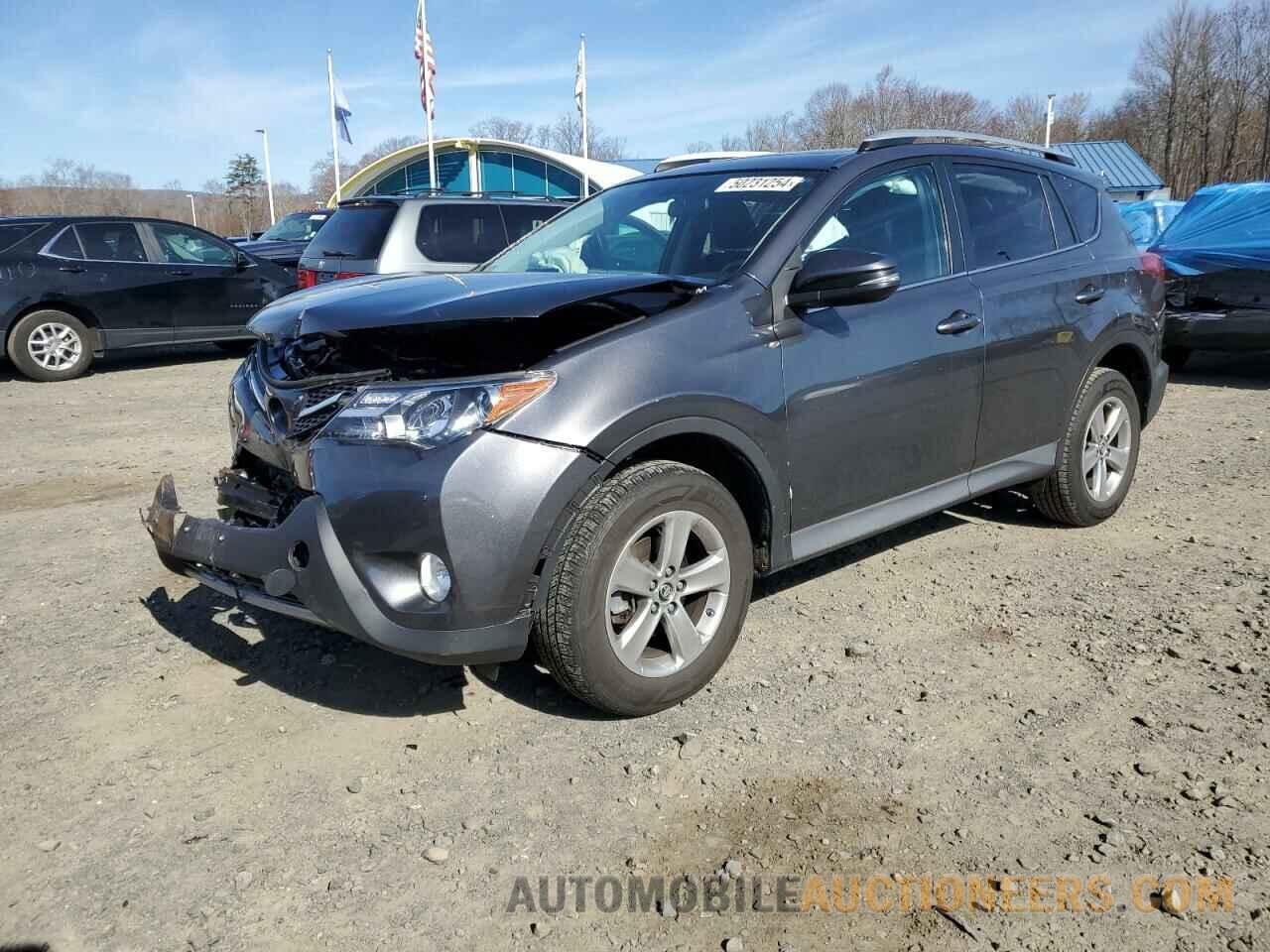 2T3RFREV4FW339671 TOYOTA RAV4 2015