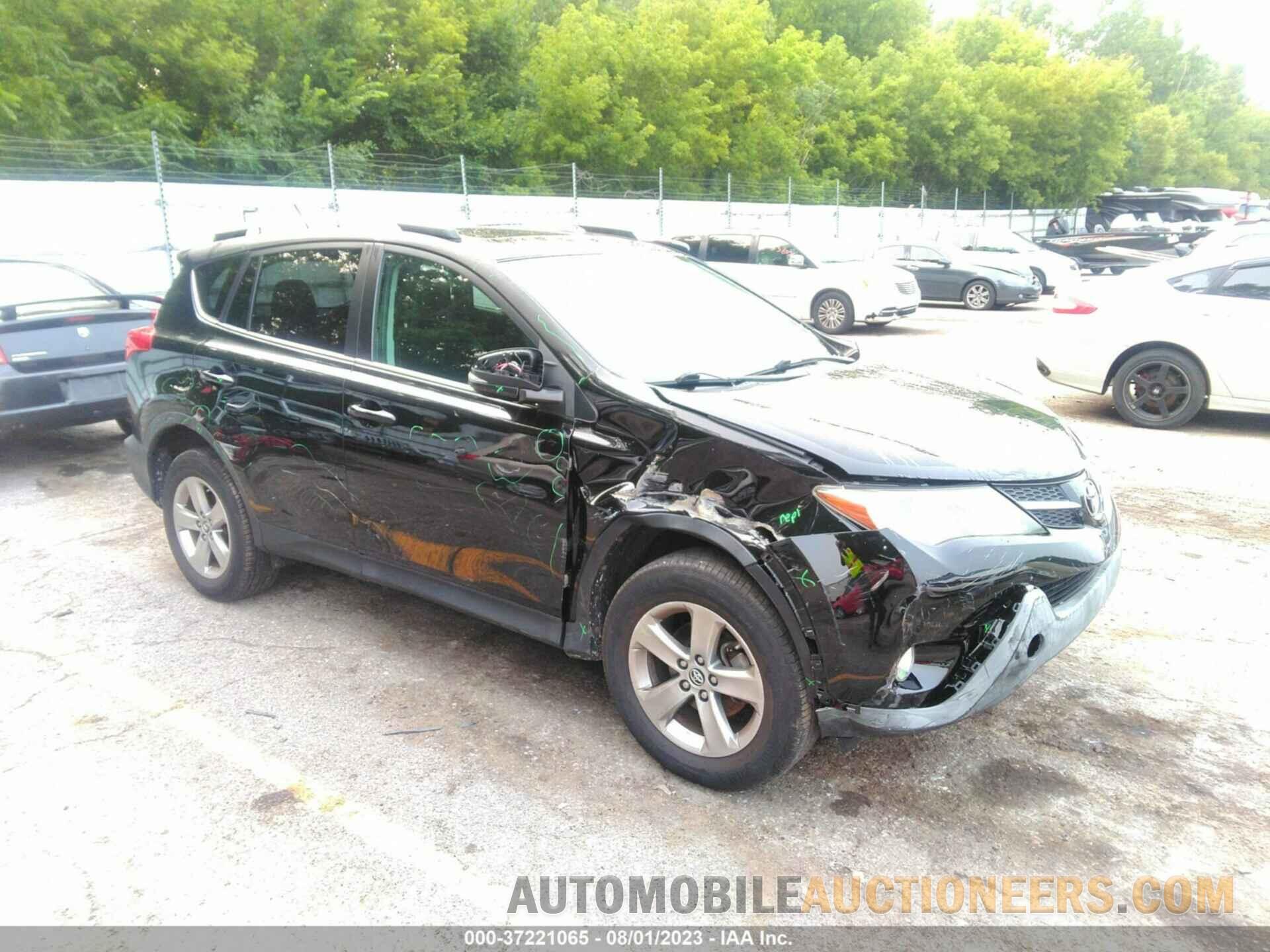 2T3RFREV4FW342070 TOYOTA RAV4 2015