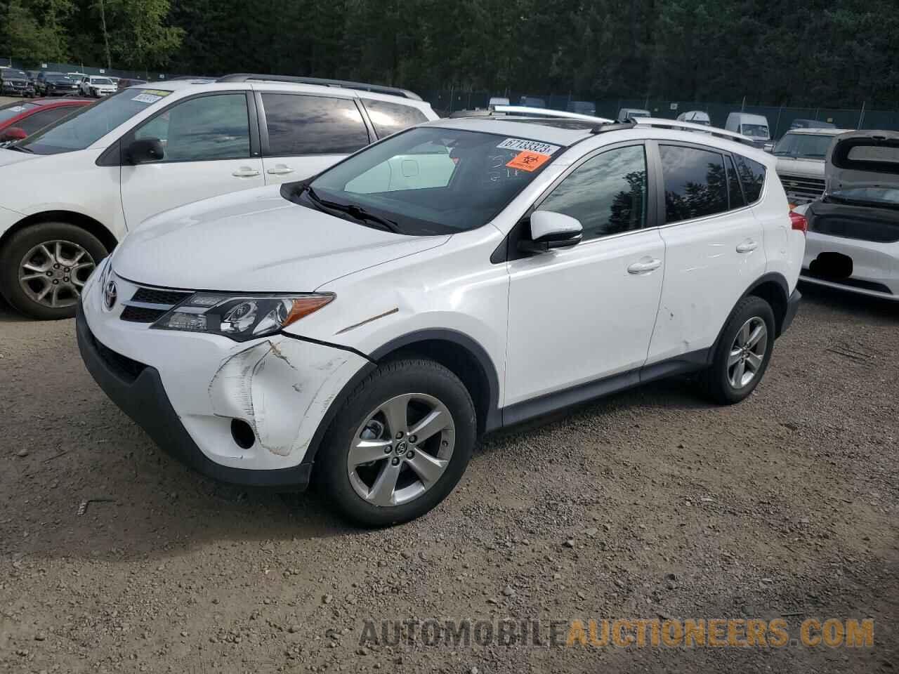 2T3RFREV4FW402431 TOYOTA RAV4 2015