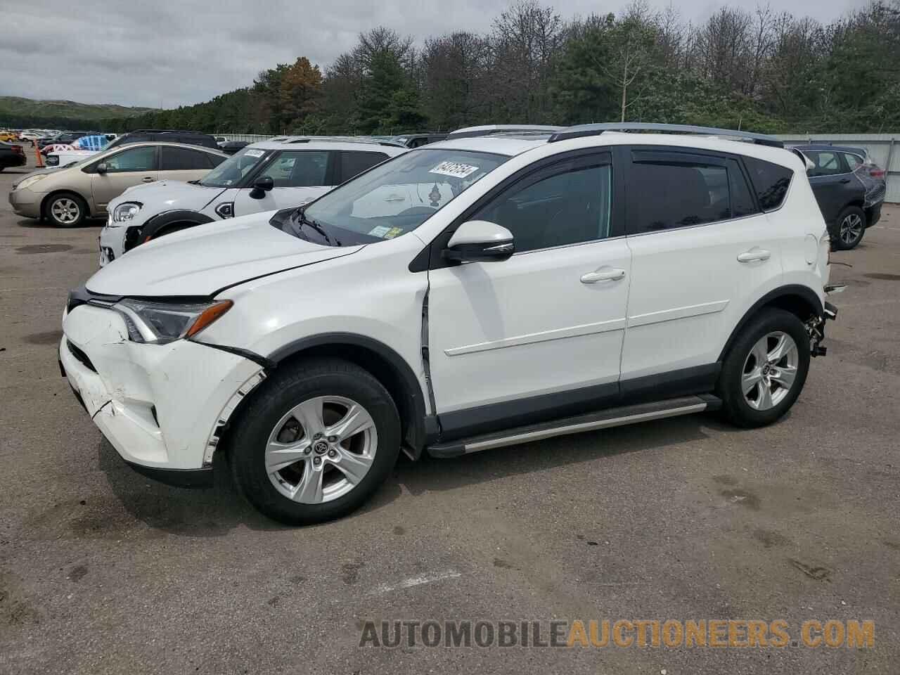 2T3RFREV4HW561162 TOYOTA RAV4 2017