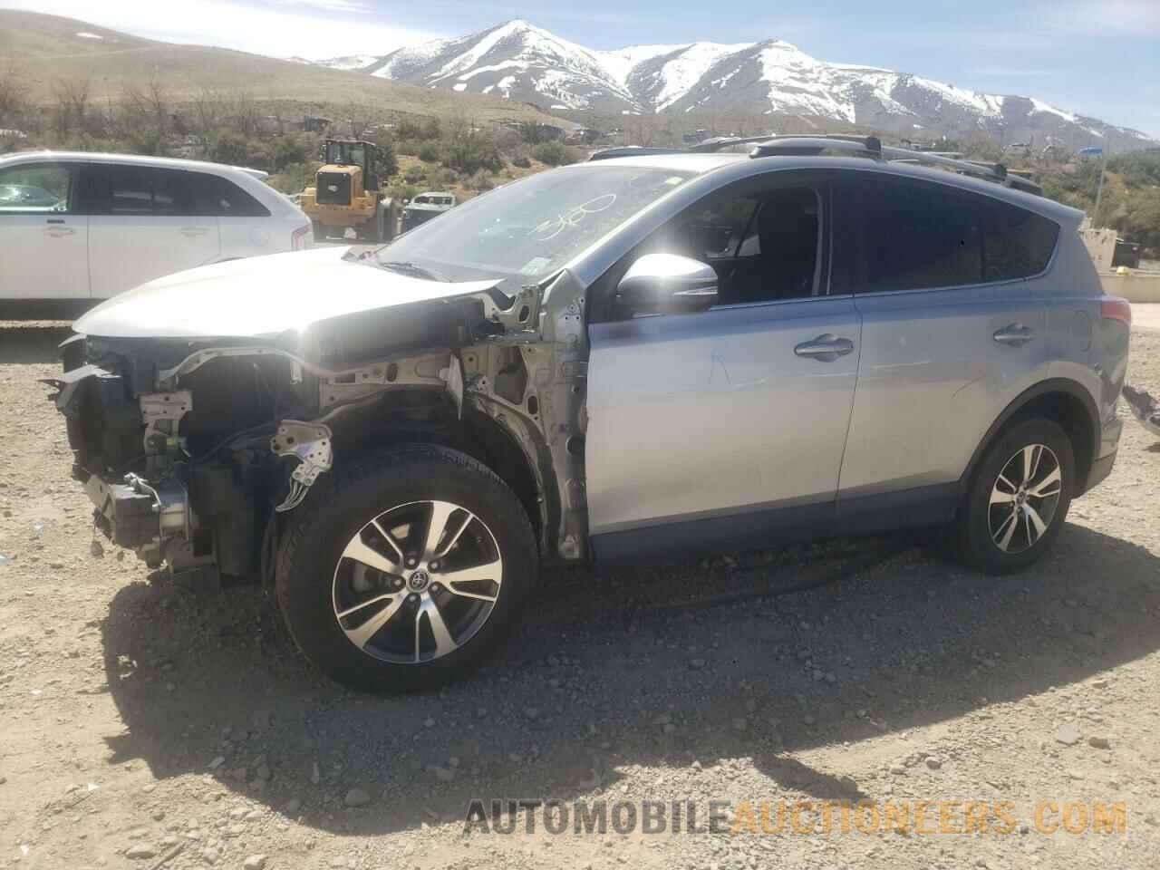 2T3RFREV4HW564918 TOYOTA RAV4 2017