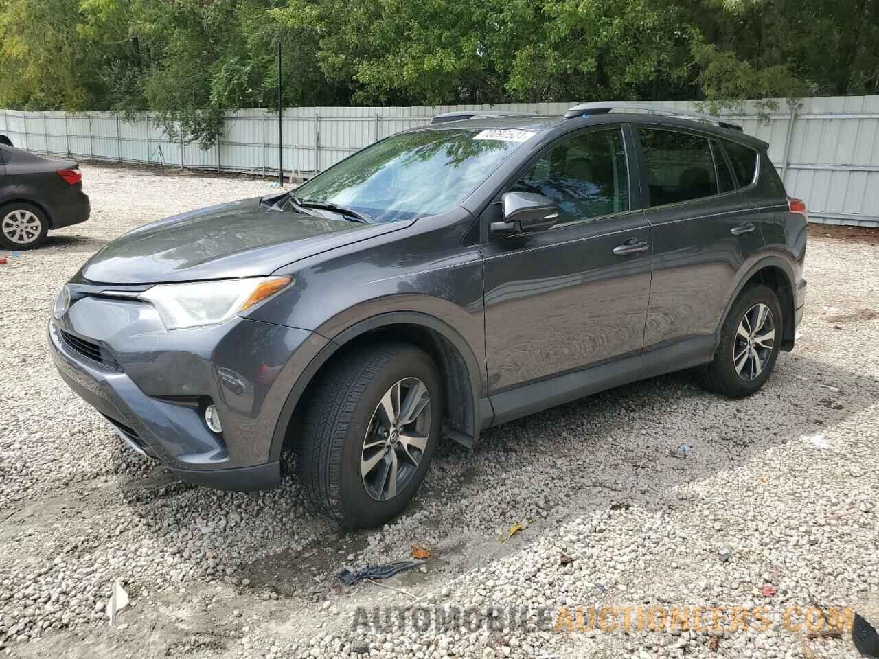 2T3RFREV4HW593948 TOYOTA RAV4 2017