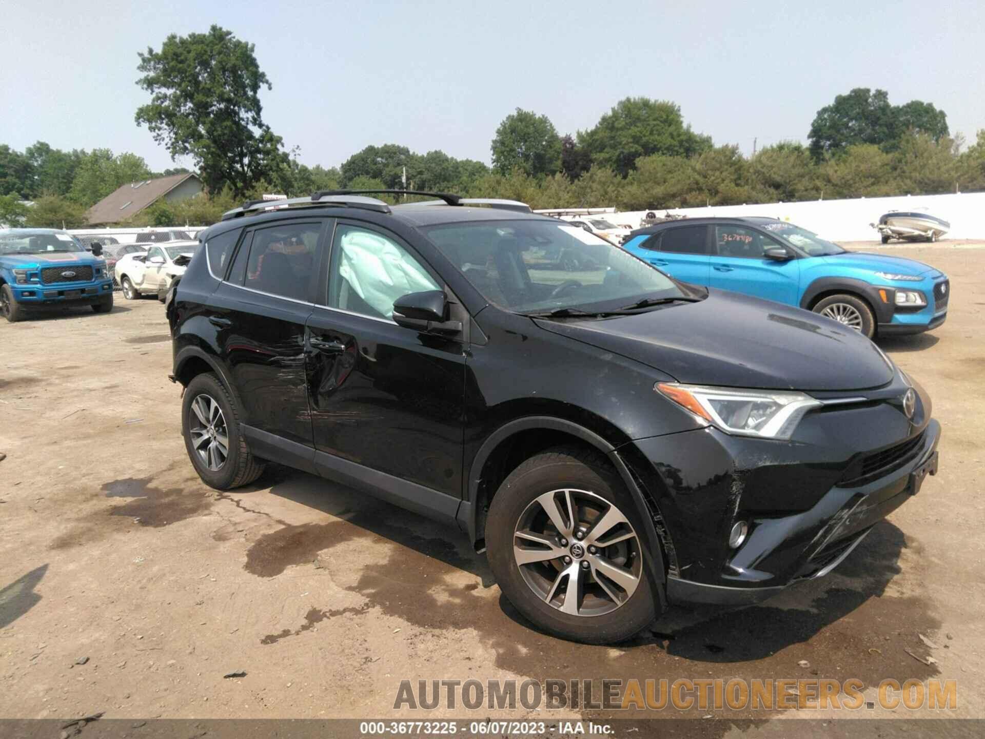 2T3RFREV4HW620145 TOYOTA RAV4 2017