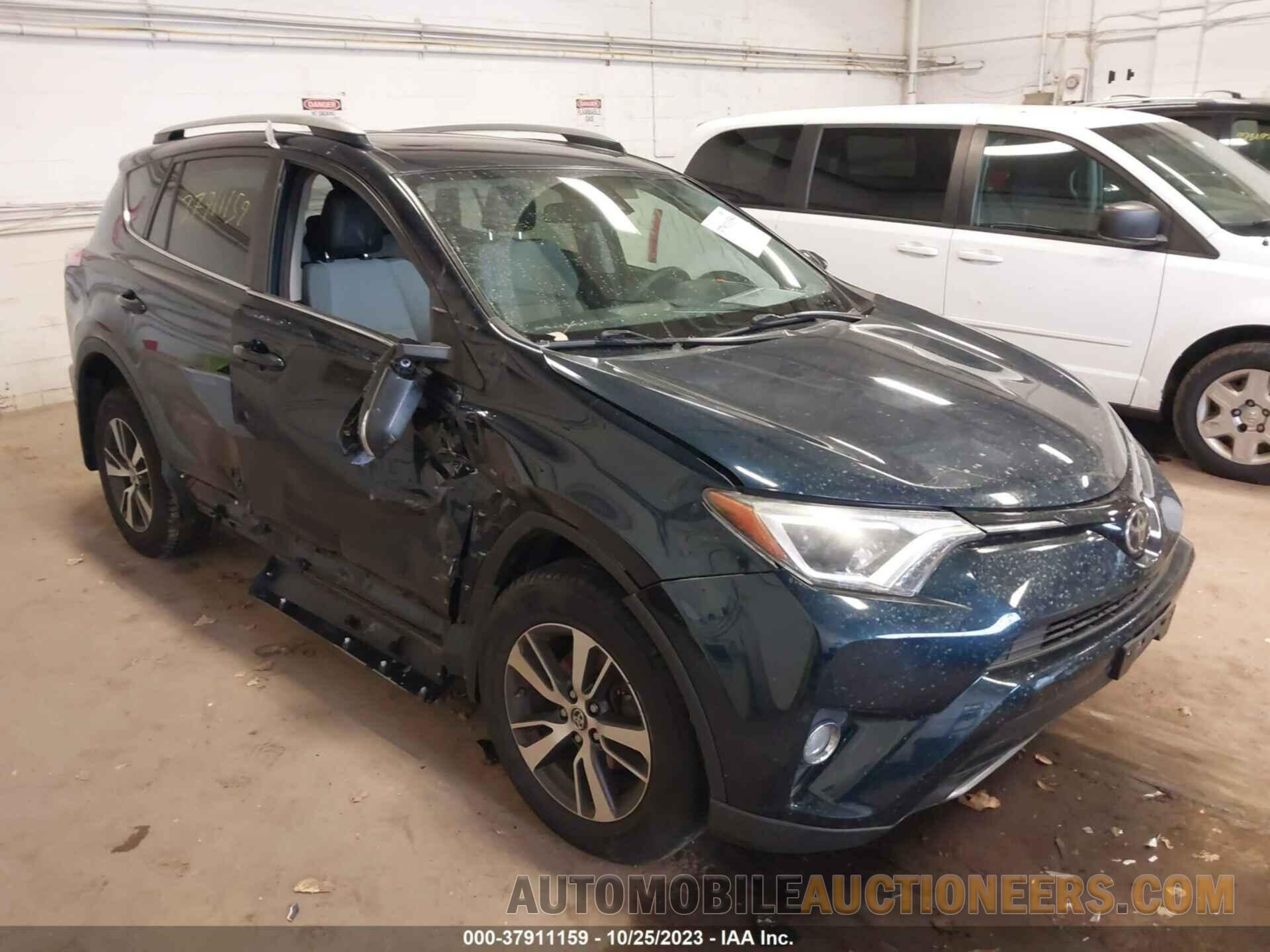 2T3RFREV4HW623384 TOYOTA RAV4 2017