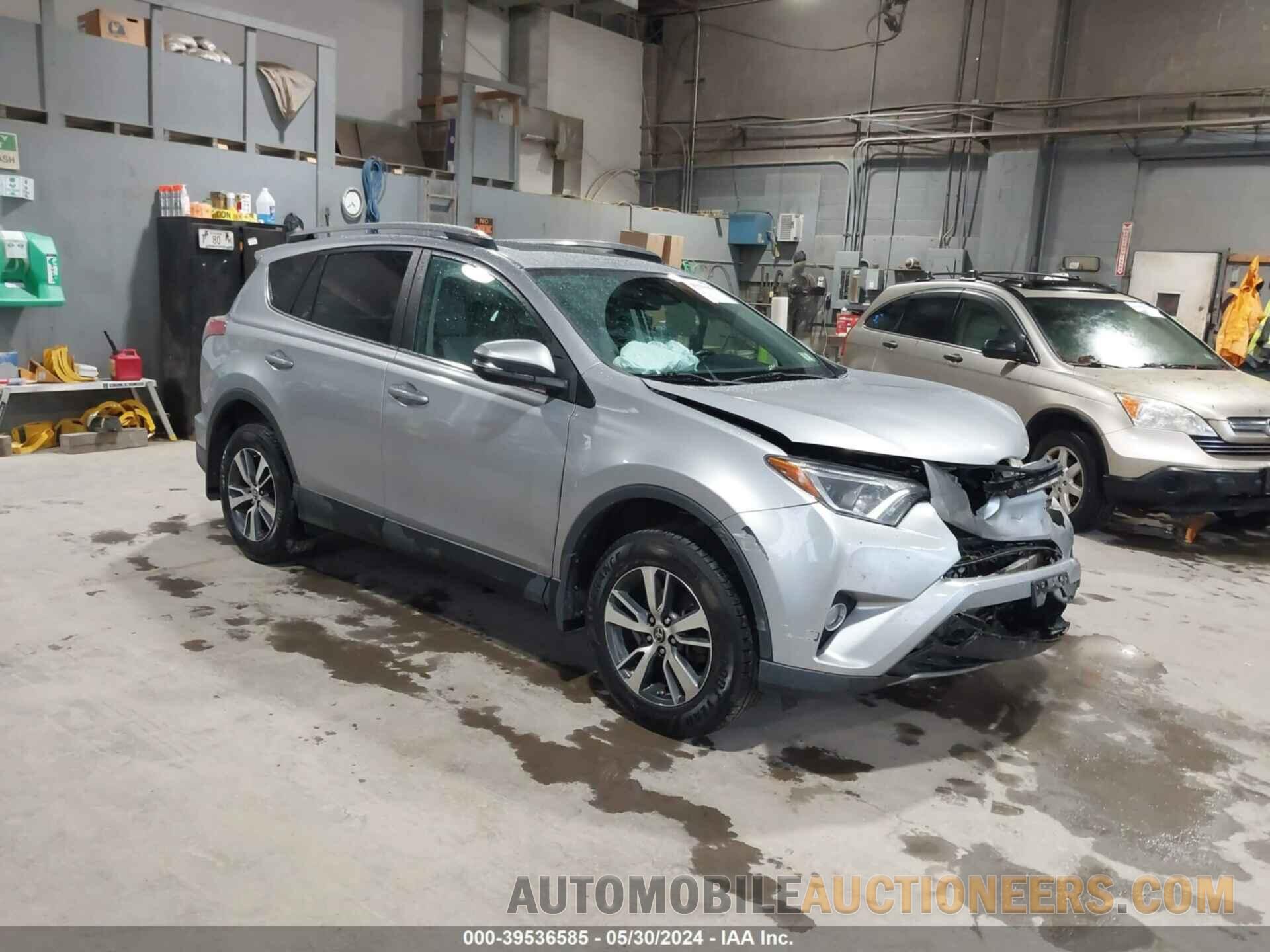 2T3RFREV4HW636152 TOYOTA RAV4 2017