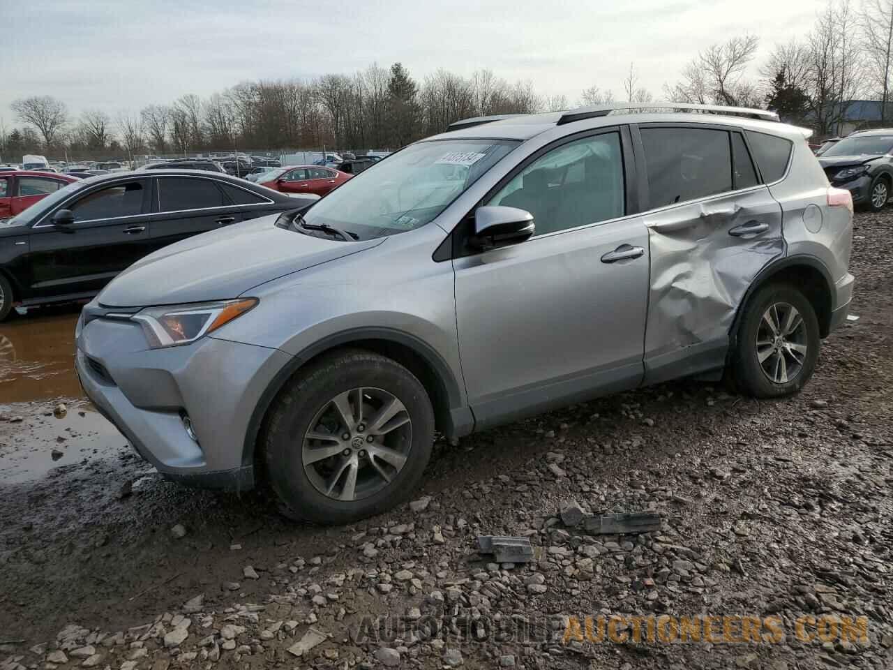 2T3RFREV4HW655316 TOYOTA RAV4 2017