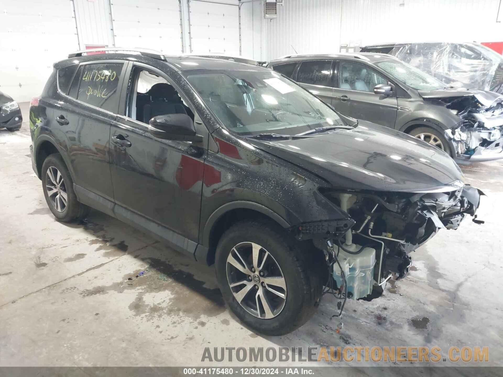 2T3RFREV4HW656224 TOYOTA RAV4 2017