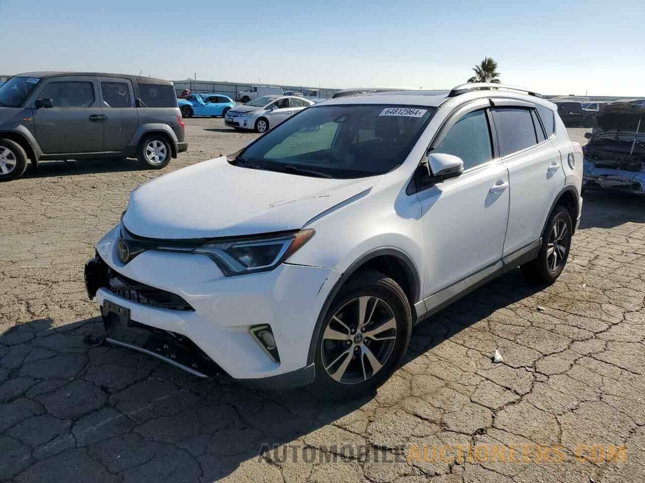 2T3RFREV4HW679227 TOYOTA RAV4 2017