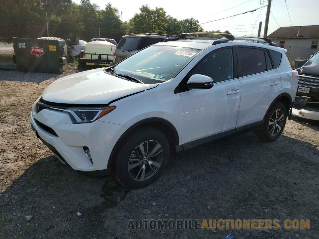 2T3RFREV4HW682063 TOYOTA RAV4 2017