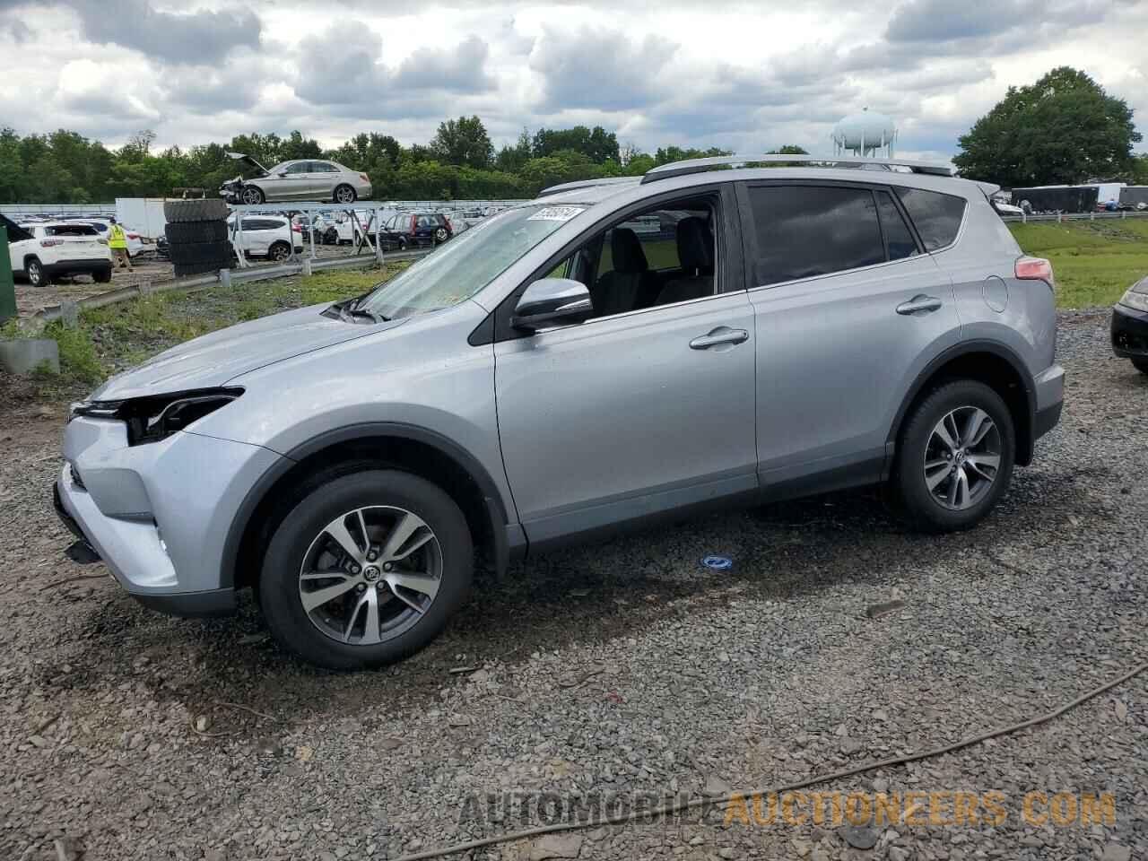 2T3RFREV4HW684802 TOYOTA RAV4 2017