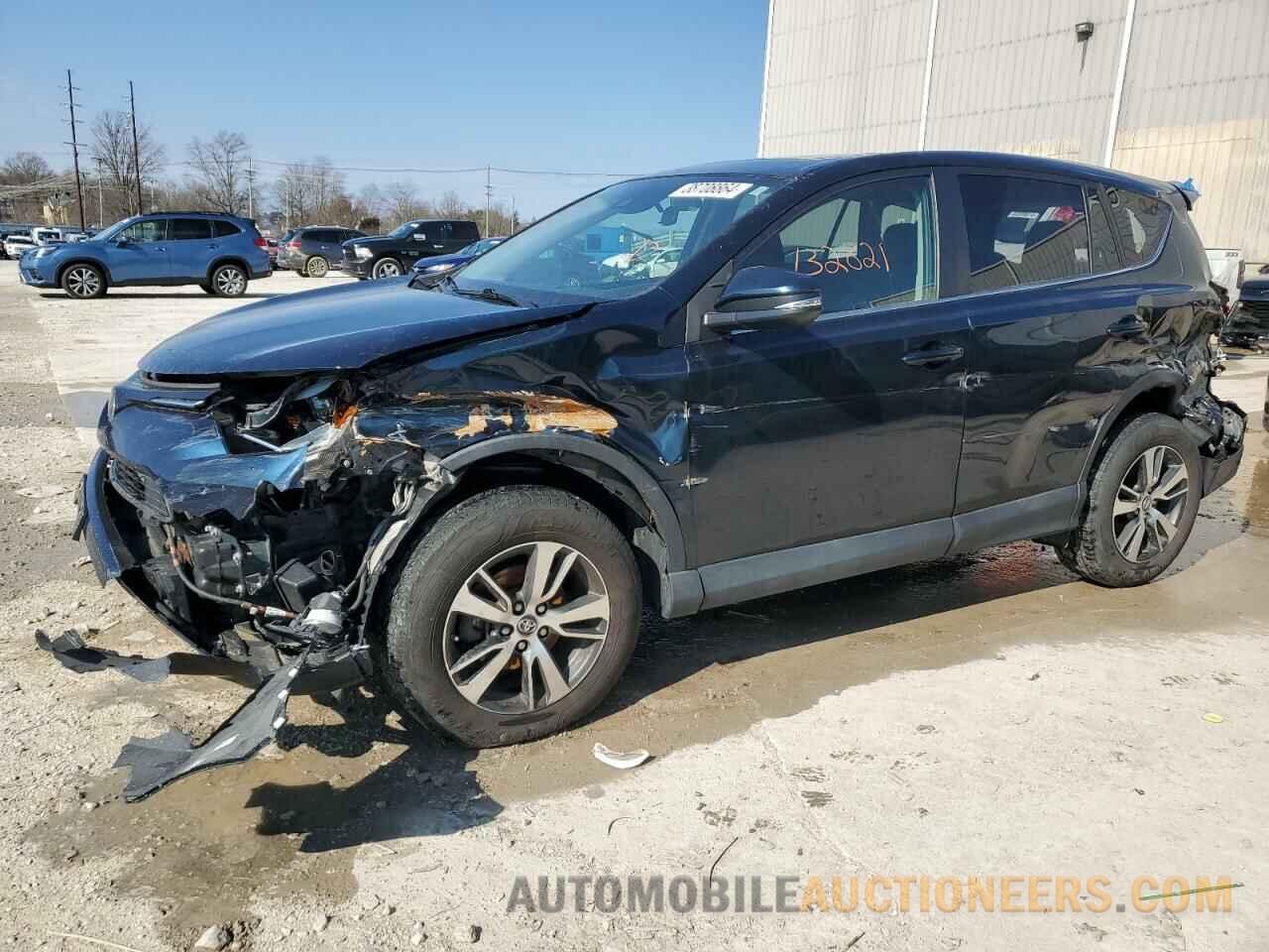 2T3RFREV4JW699855 TOYOTA RAV4 2018