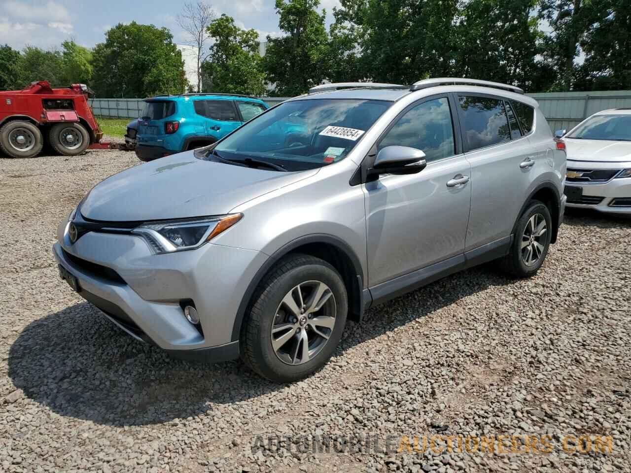 2T3RFREV4JW711647 TOYOTA RAV4 2018