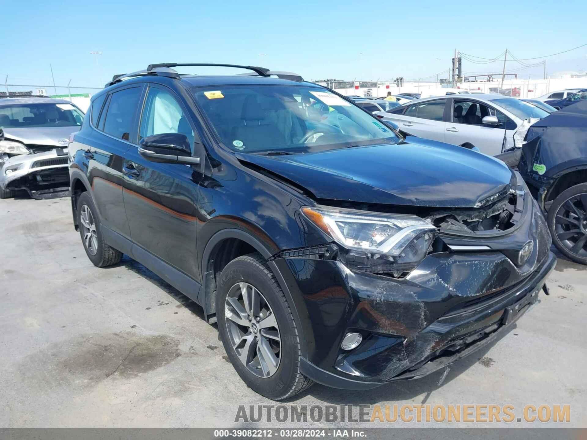 2T3RFREV4JW723216 TOYOTA RAV4 2018