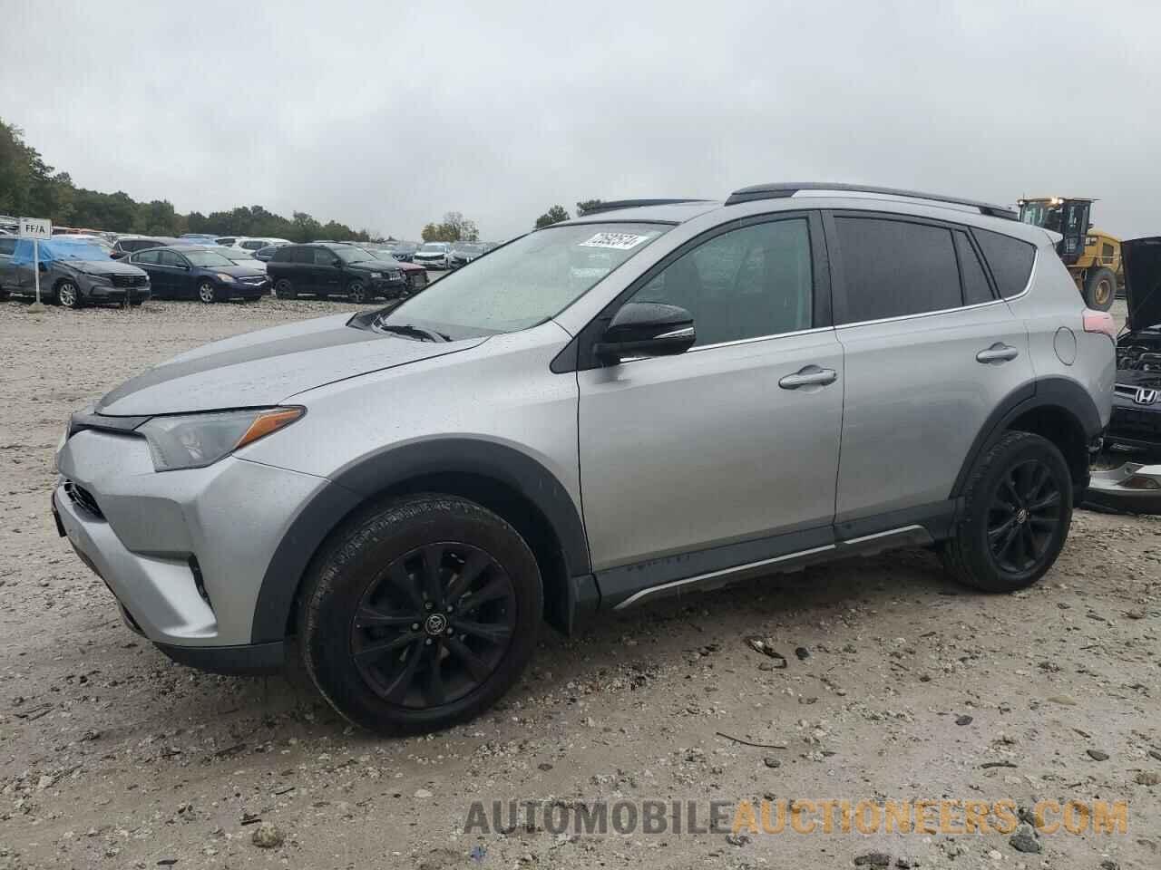 2T3RFREV4JW737679 TOYOTA RAV4 2018