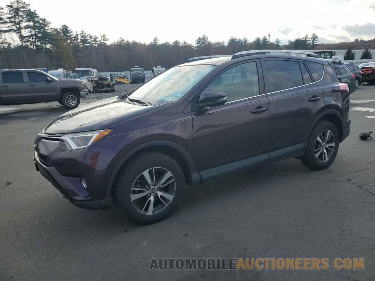 2T3RFREV4JW759472 TOYOTA RAV4 2018