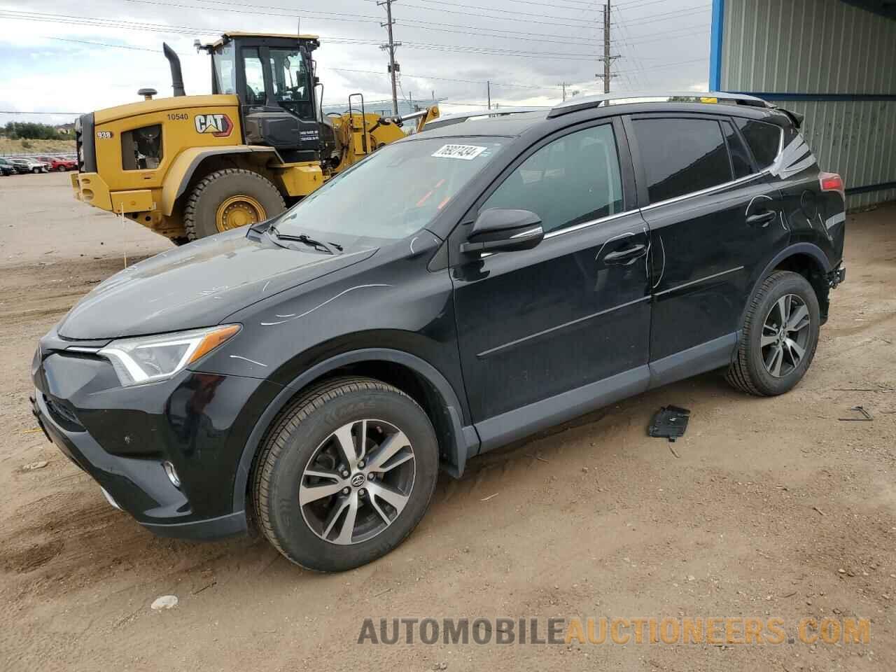 2T3RFREV4JW767586 TOYOTA RAV4 2018