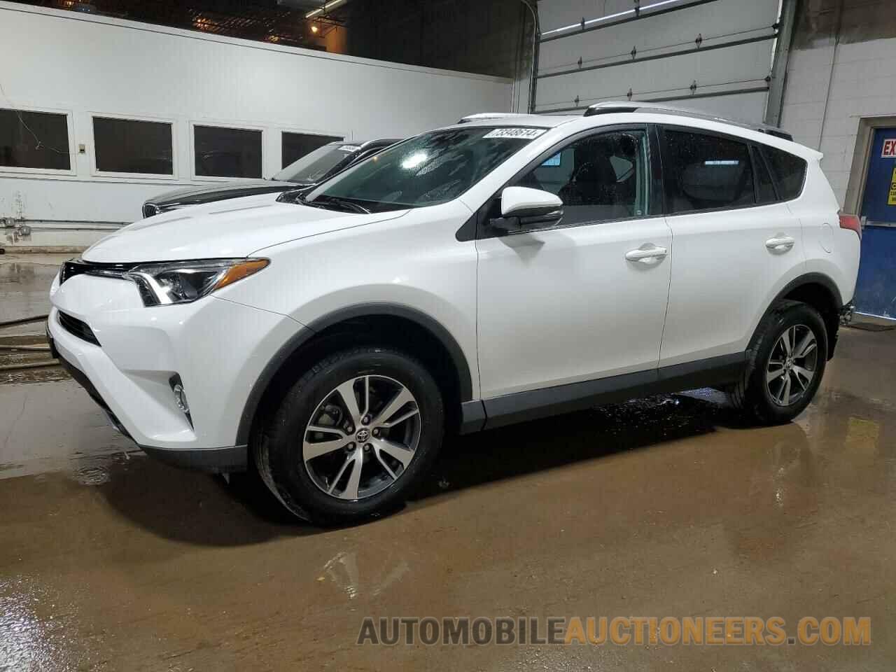 2T3RFREV4JW810193 TOYOTA RAV4 2018