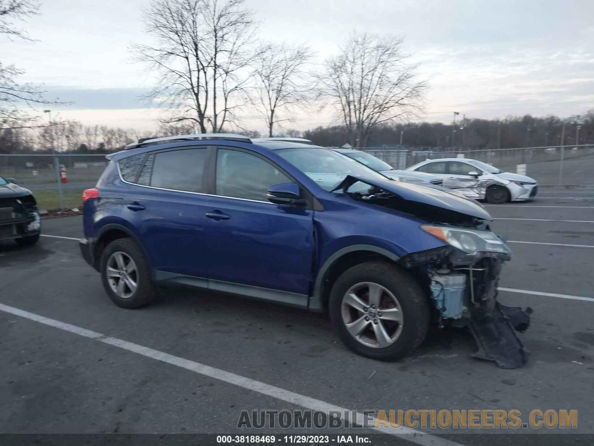 2T3RFREV5FW234217 TOYOTA RAV4 2015