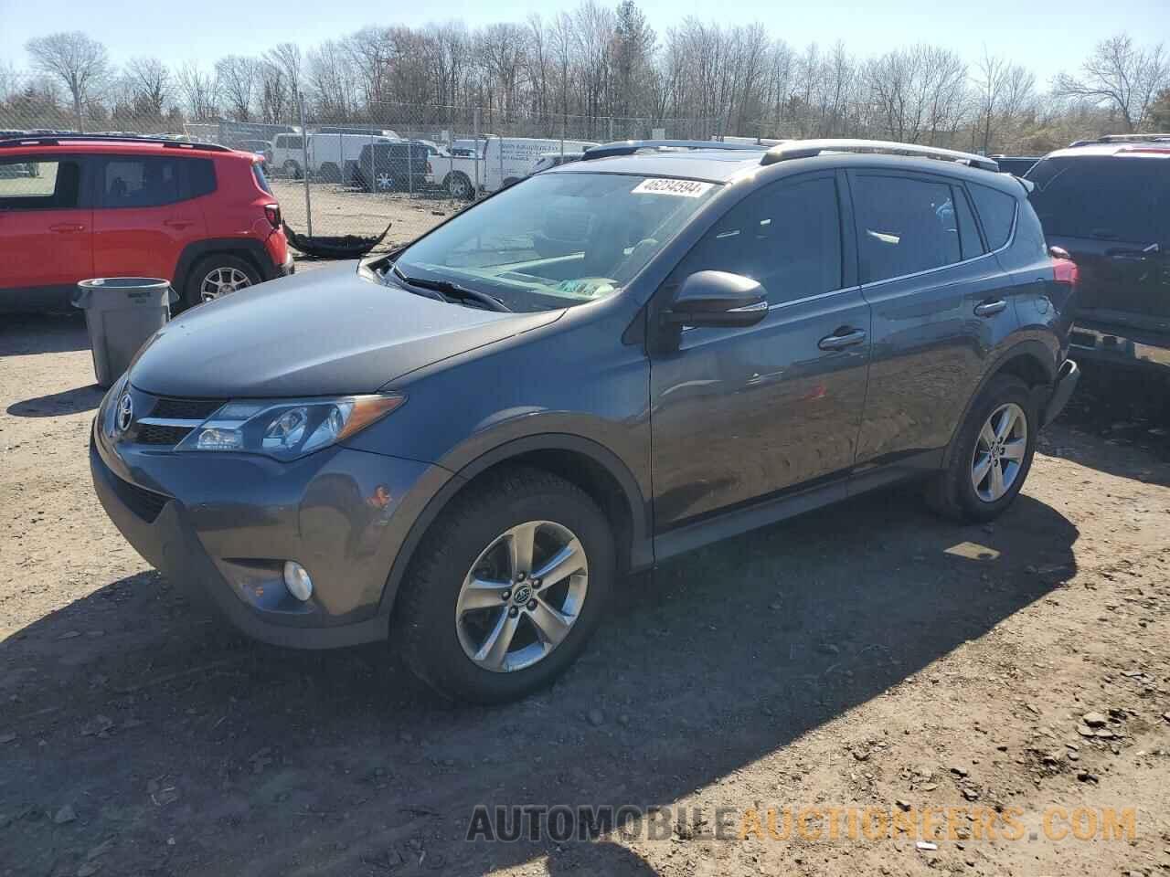 2T3RFREV5FW256928 TOYOTA RAV4 2015