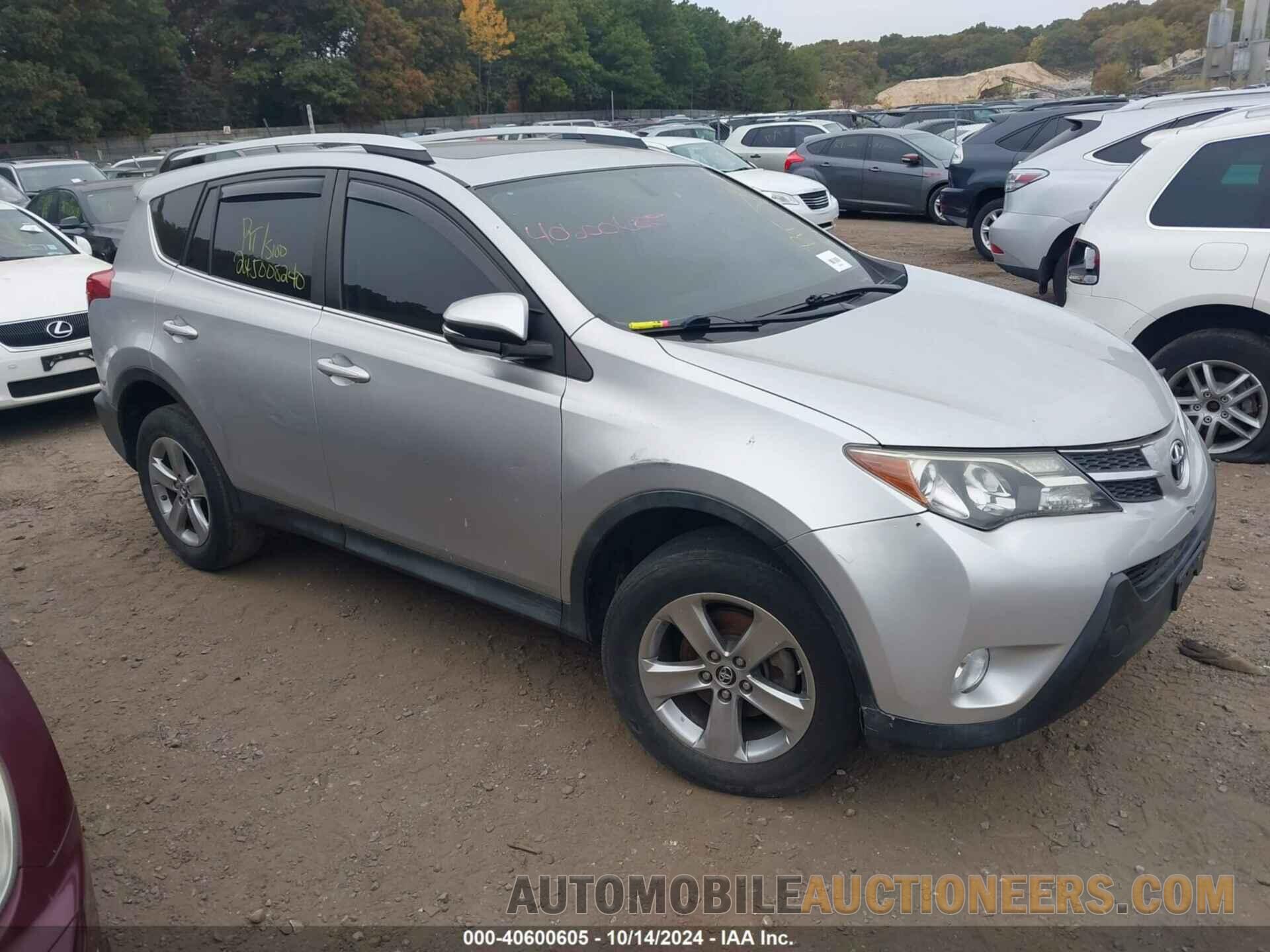 2T3RFREV5FW263913 TOYOTA RAV4 2015