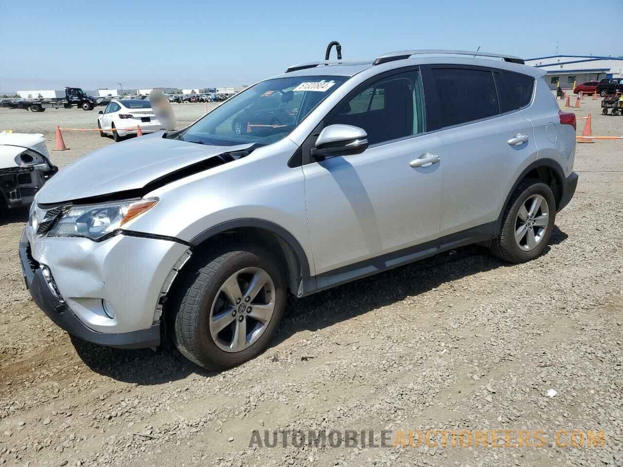 2T3RFREV5FW282820 TOYOTA RAV4 2015