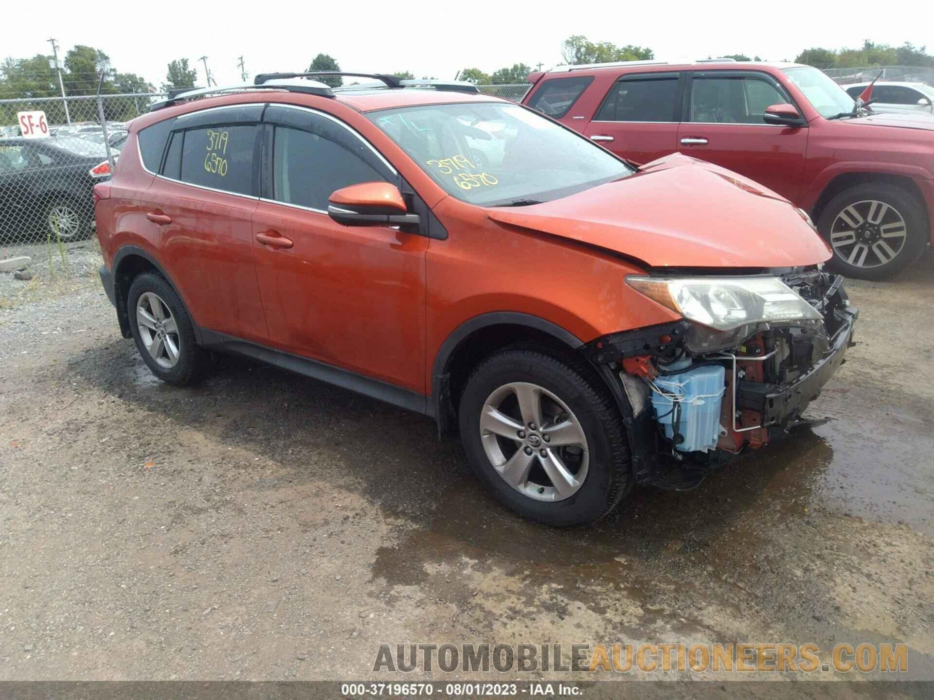 2T3RFREV5FW293817 TOYOTA RAV4 2015