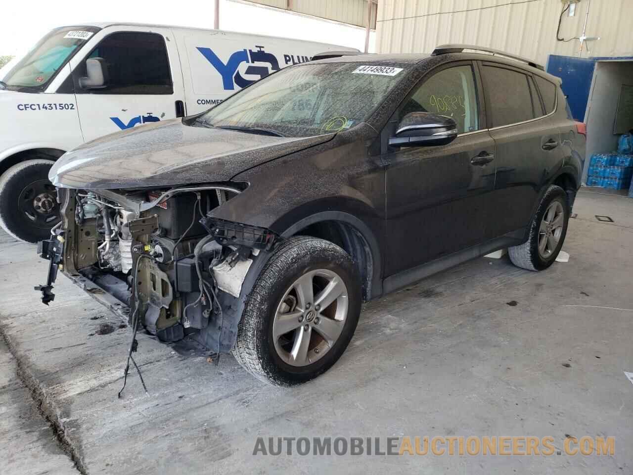 2T3RFREV5FW307229 TOYOTA RAV4 2015