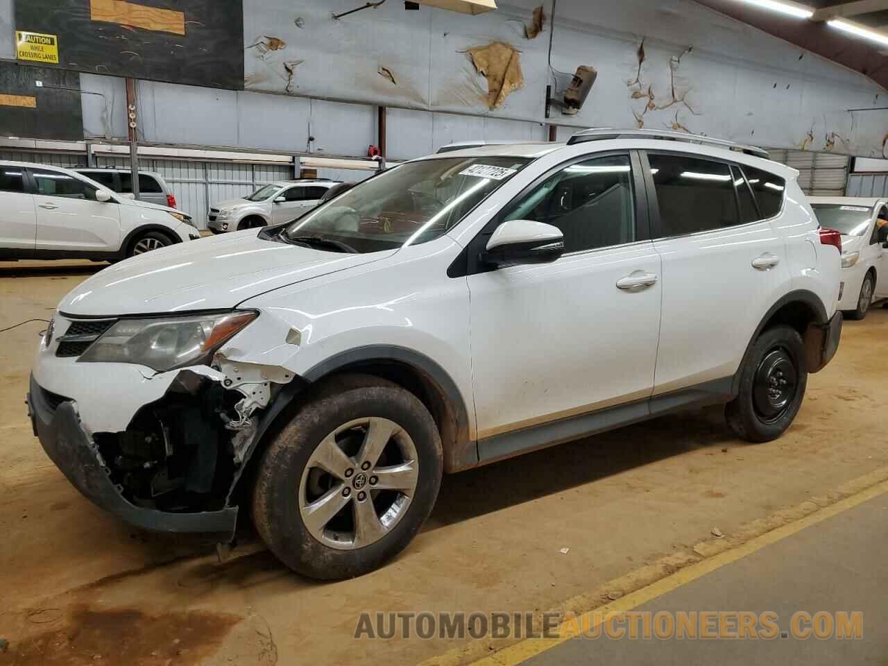 2T3RFREV5FW331739 TOYOTA RAV4 2015