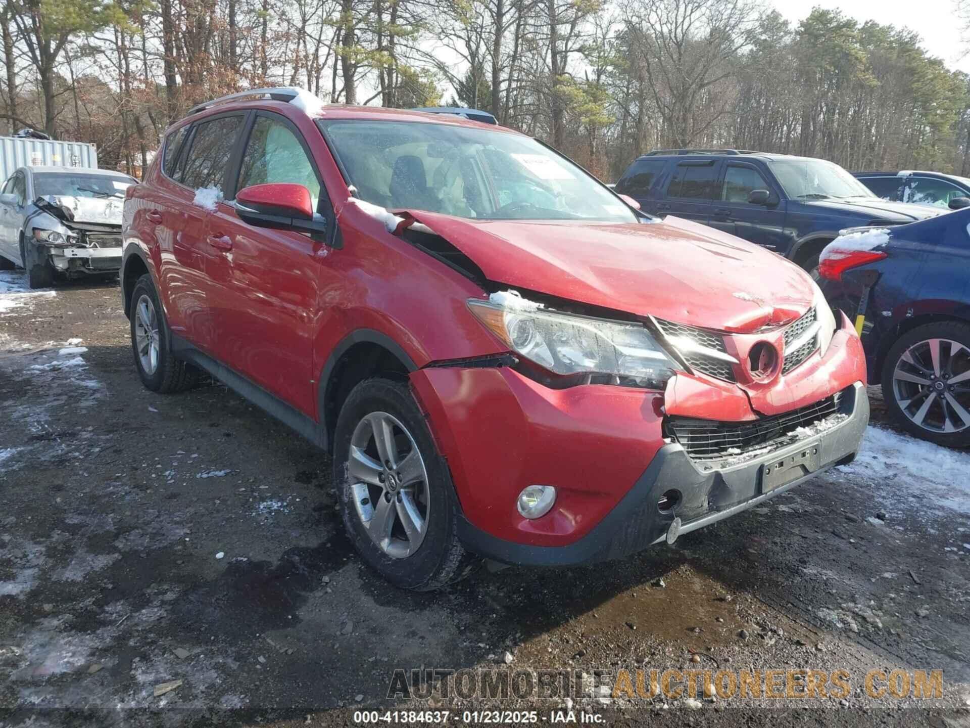 2T3RFREV5FW333040 TOYOTA RAV4 2015