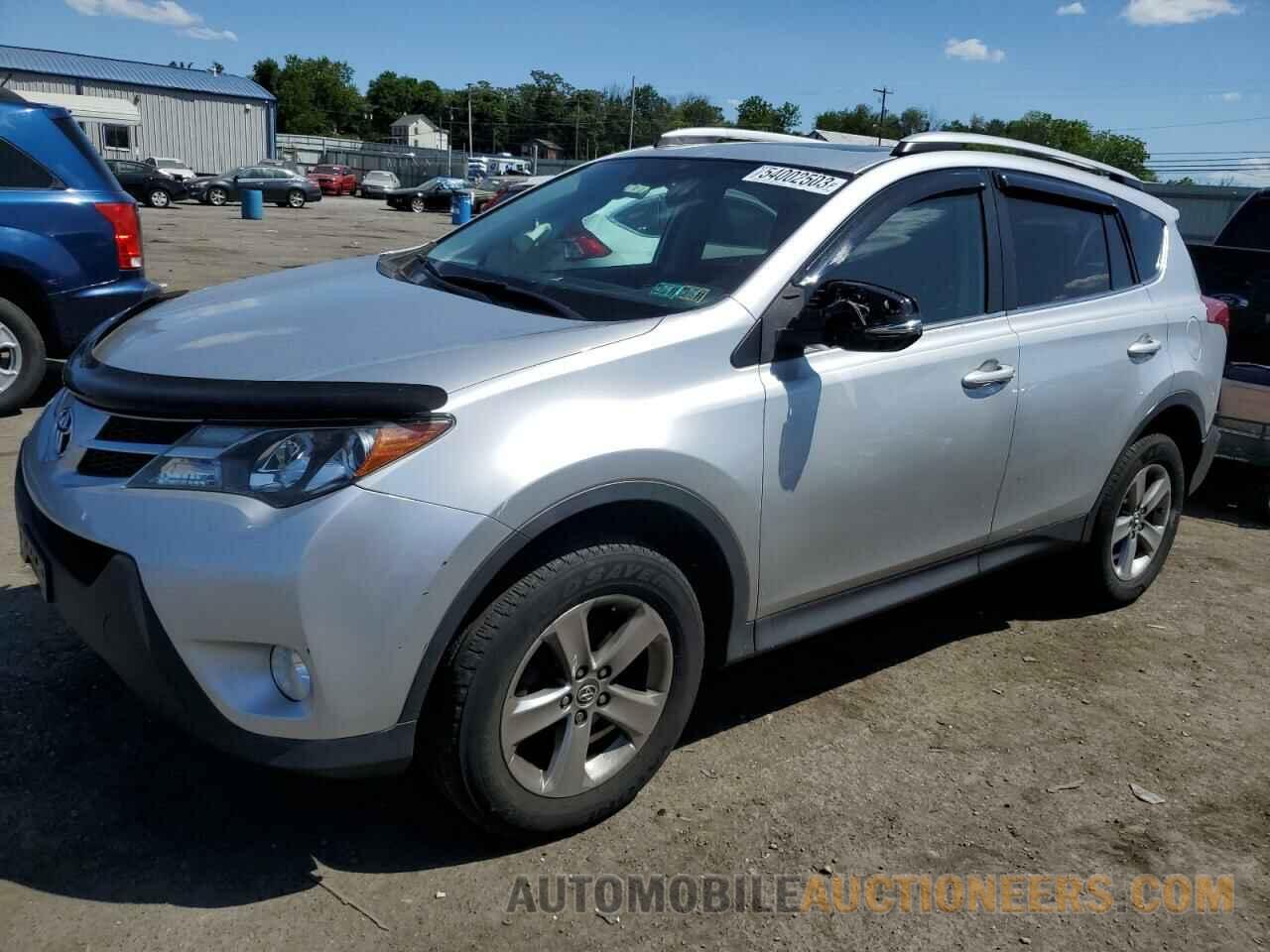 2T3RFREV5FW335628 TOYOTA RAV4 2015