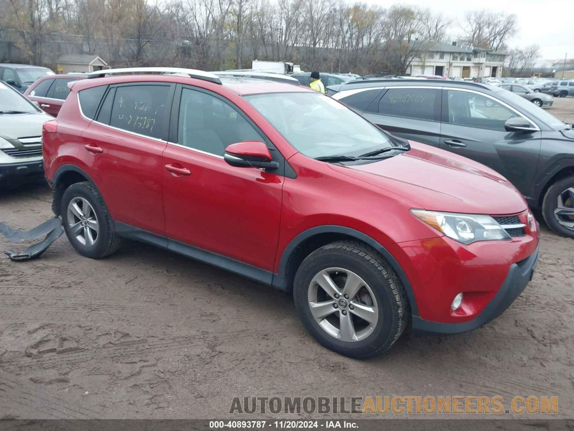 2T3RFREV5FW348945 TOYOTA RAV4 2015