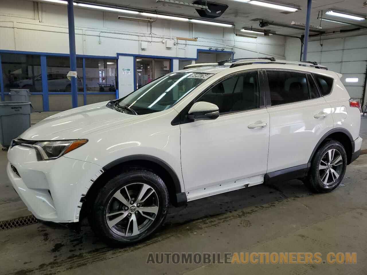 2T3RFREV5GW441630 TOYOTA RAV4 2016