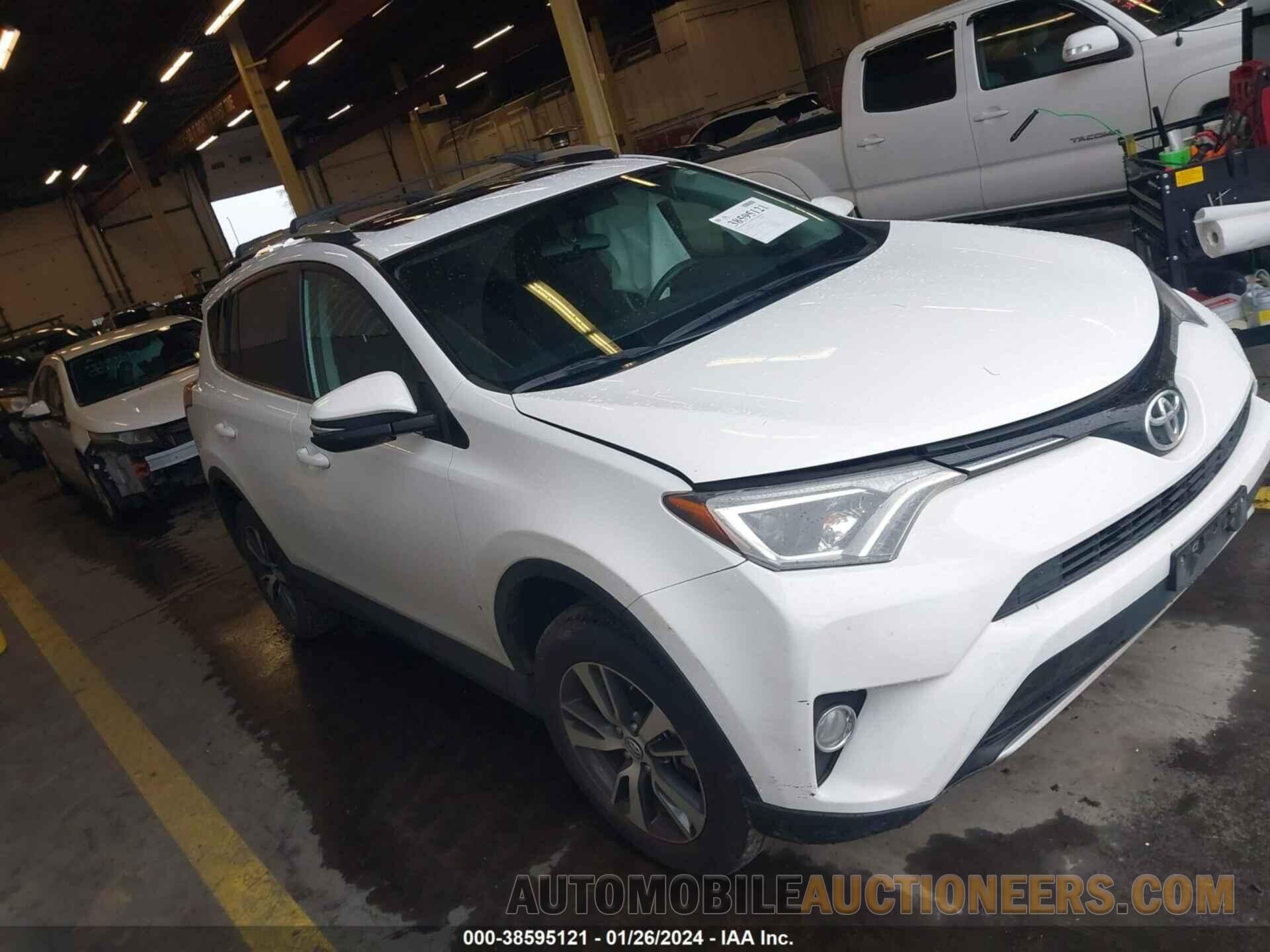 2T3RFREV5GW472814 TOYOTA RAV4 2016