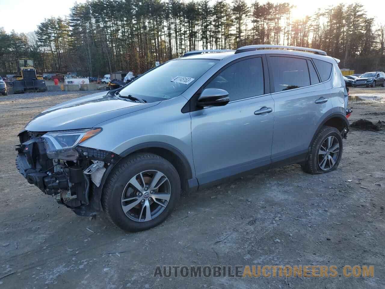 2T3RFREV5GW479889 TOYOTA RAV4 2016