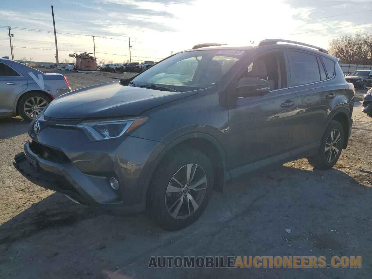 2T3RFREV5GW499690 TOYOTA RAV4 2016