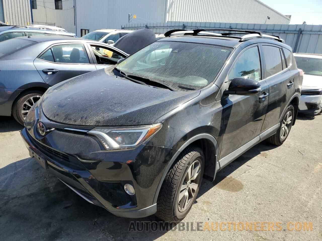 2T3RFREV5HW567049 TOYOTA RAV4 2017