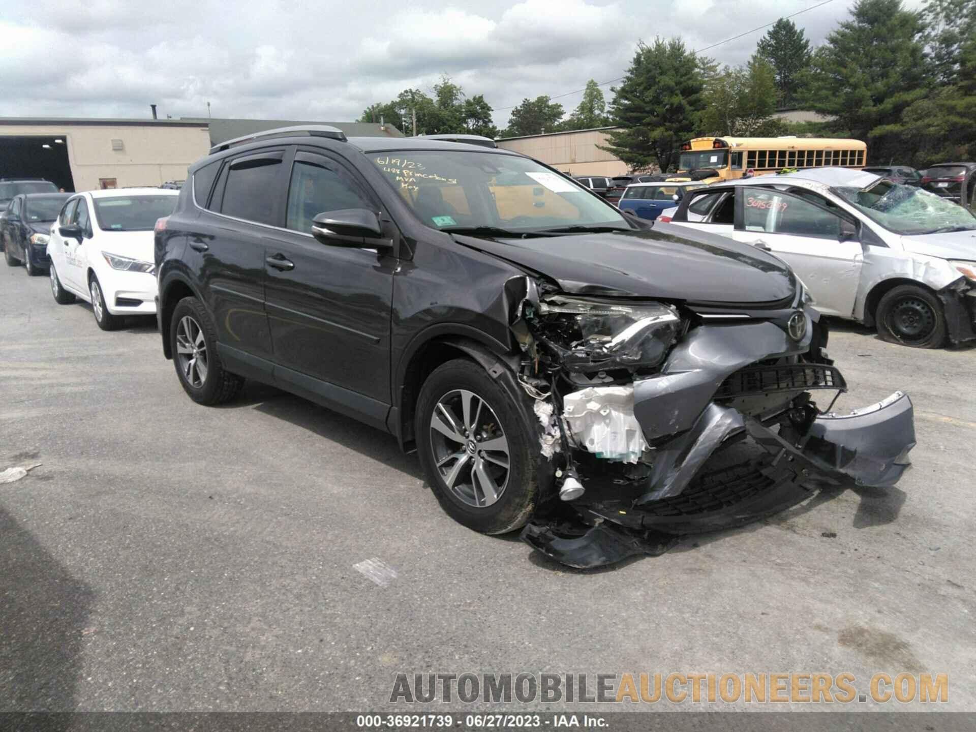 2T3RFREV5HW574244 TOYOTA RAV4 2017