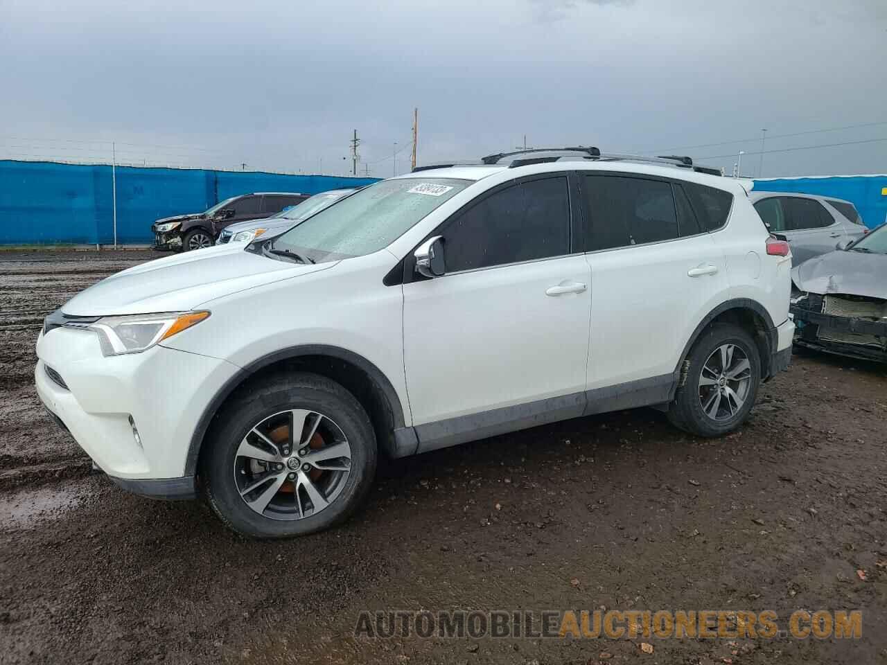 2T3RFREV5HW601698 TOYOTA RAV4 2017