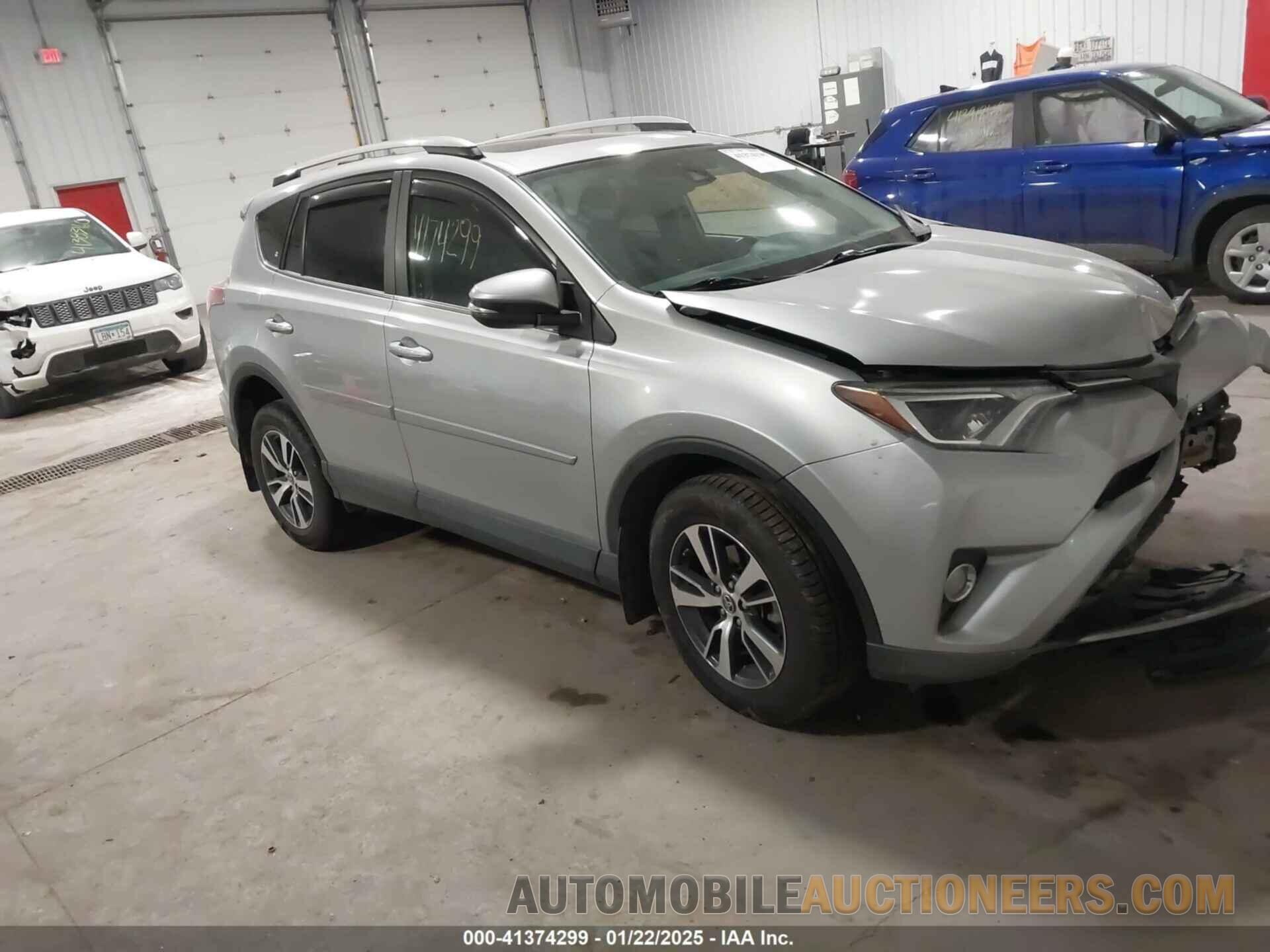 2T3RFREV5HW648195 TOYOTA RAV4 2017