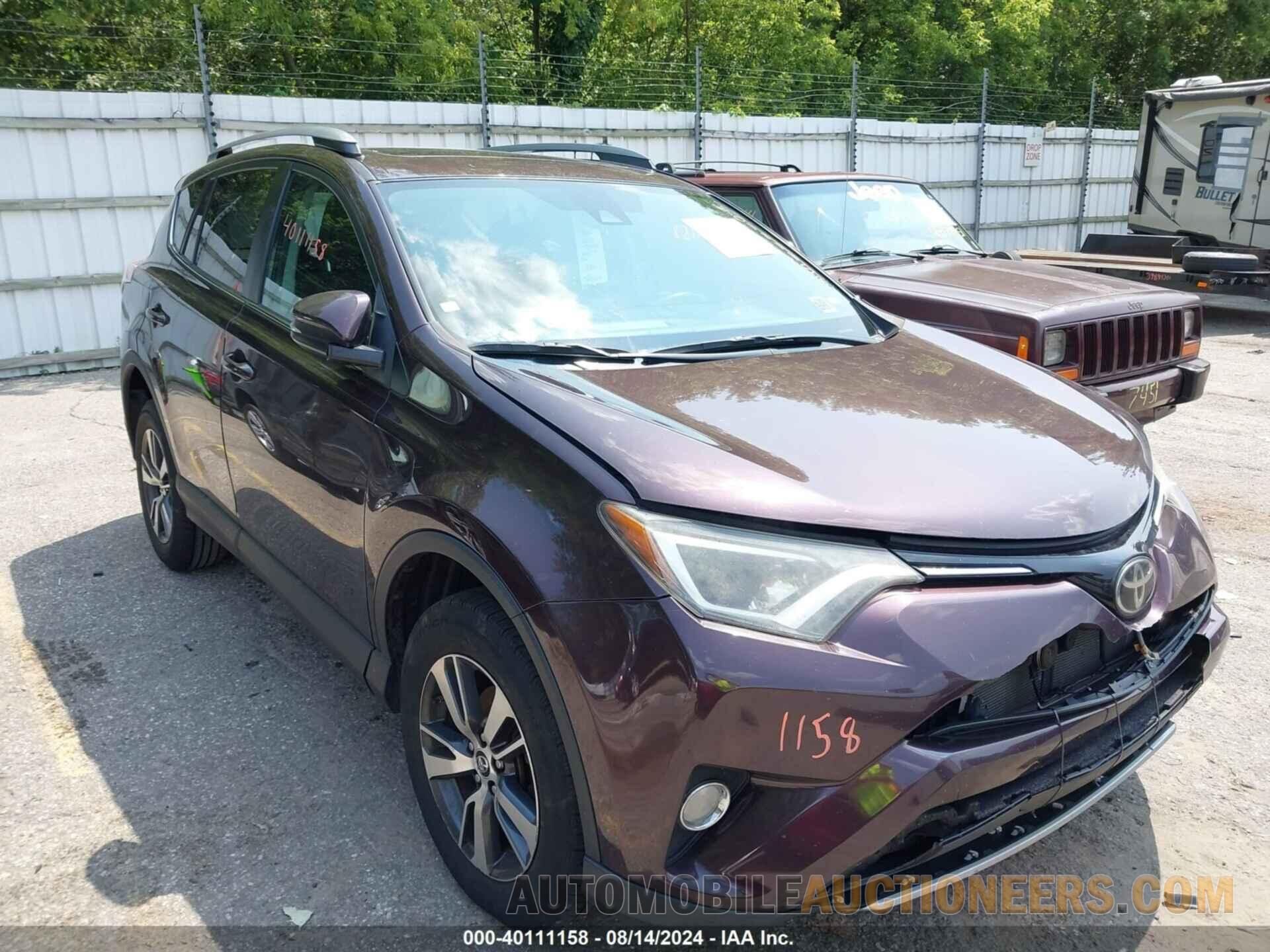 2T3RFREV5HW653056 TOYOTA RAV4 2017