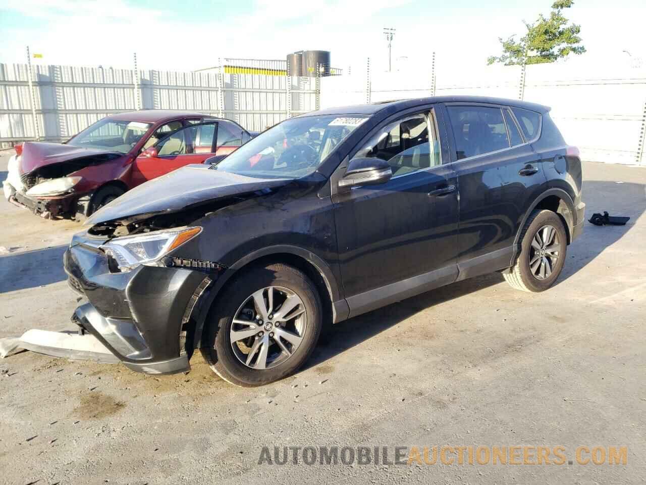 2T3RFREV5JW697323 TOYOTA RAV4 2018