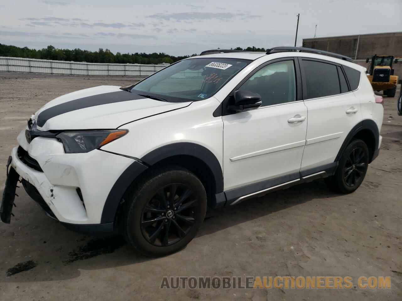 2T3RFREV5JW701077 TOYOTA RAV4 2018