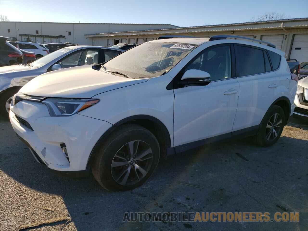 2T3RFREV5JW705470 TOYOTA RAV4 2018