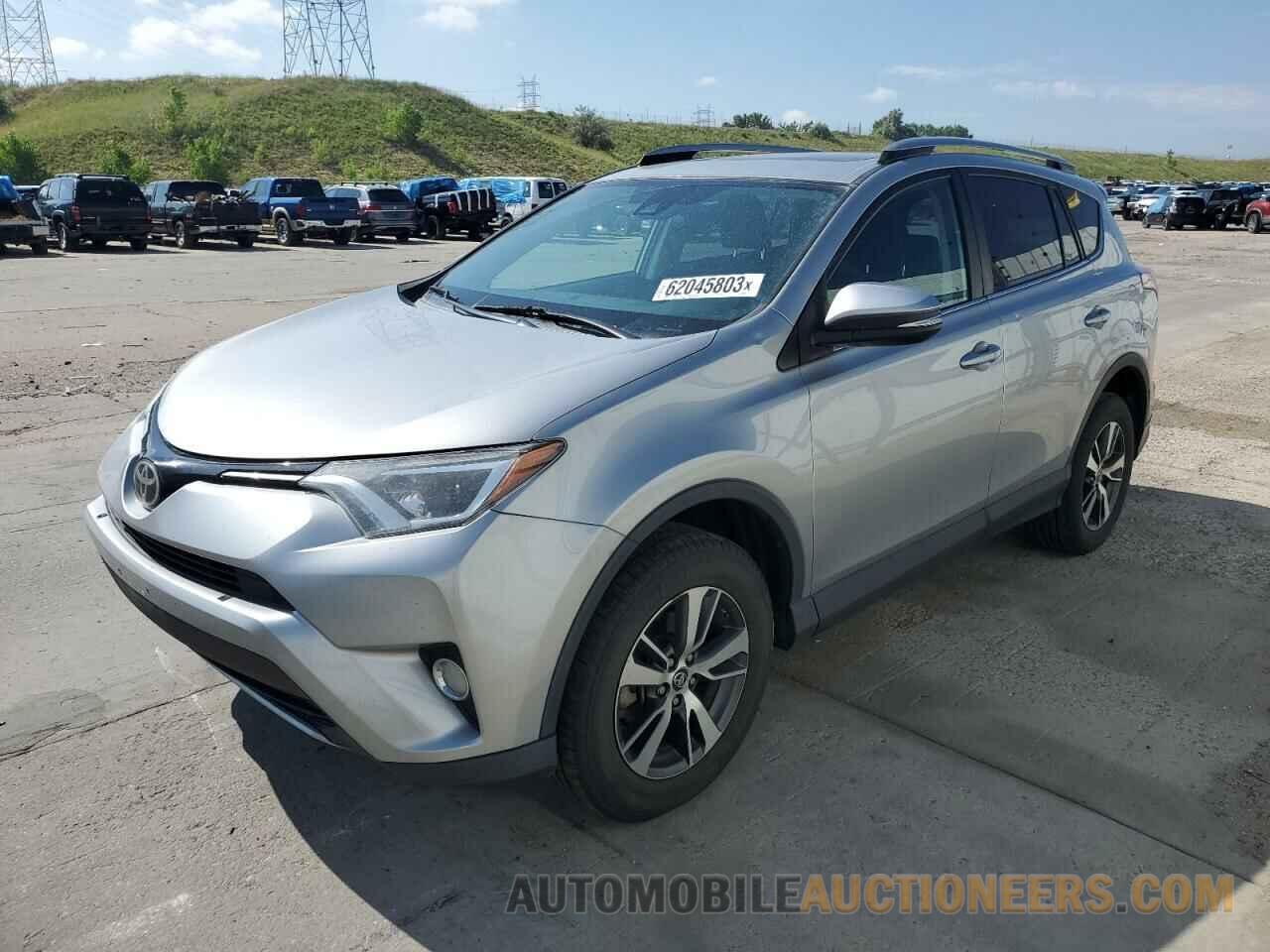 2T3RFREV5JW743801 TOYOTA RAV4 2018