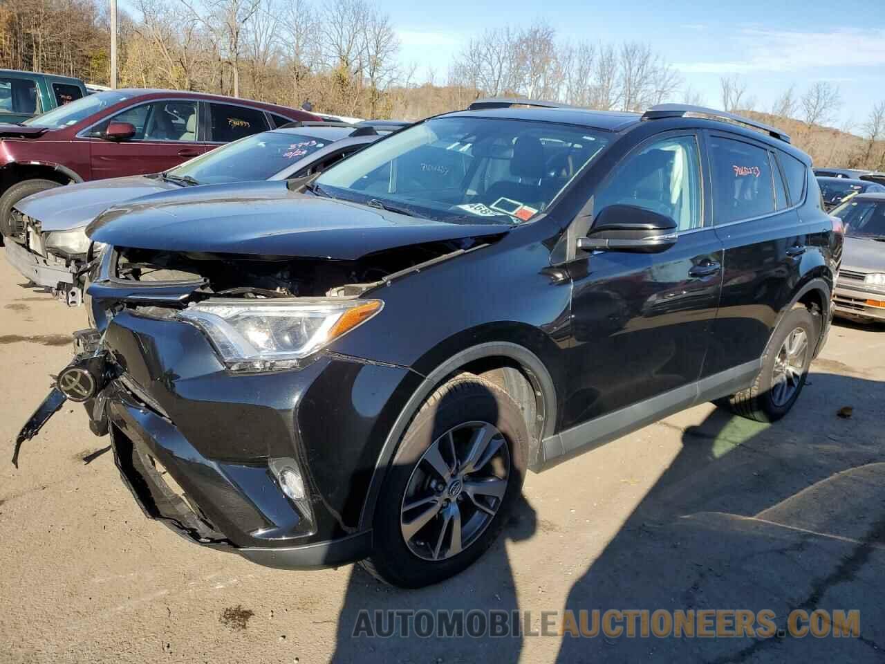 2T3RFREV5JW758198 TOYOTA RAV4 2018