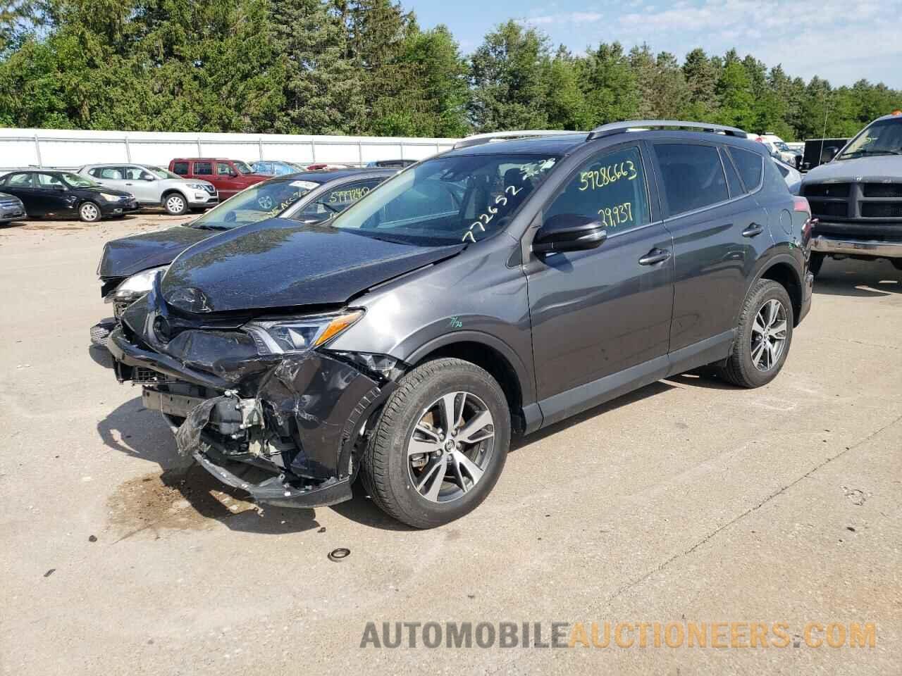 2T3RFREV5JW772652 TOYOTA RAV4 2018