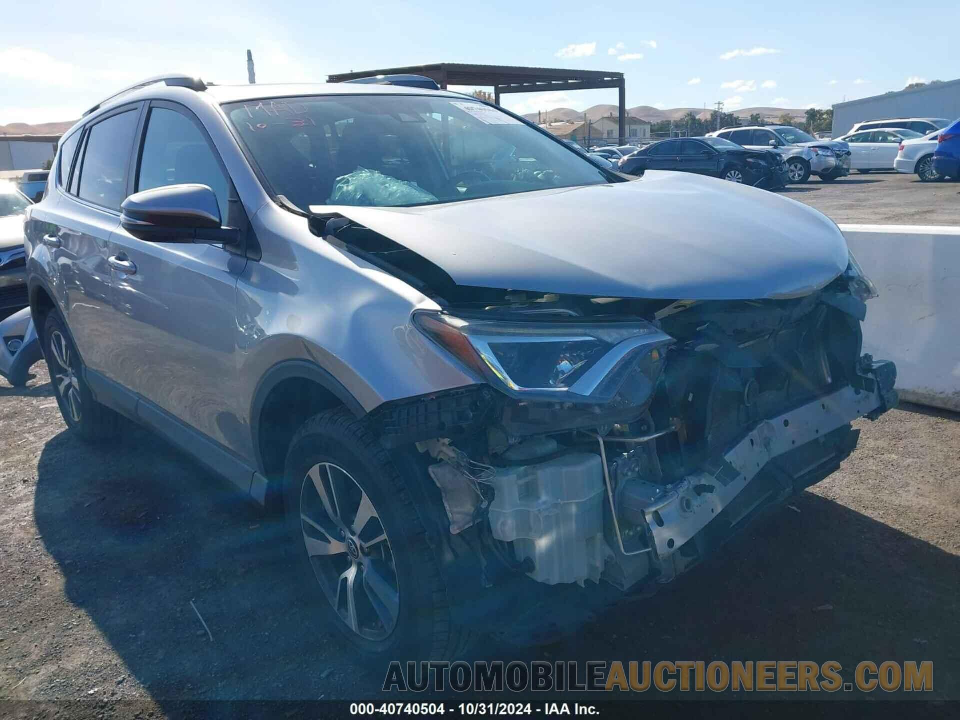 2T3RFREV5JW787863 TOYOTA RAV4 2018