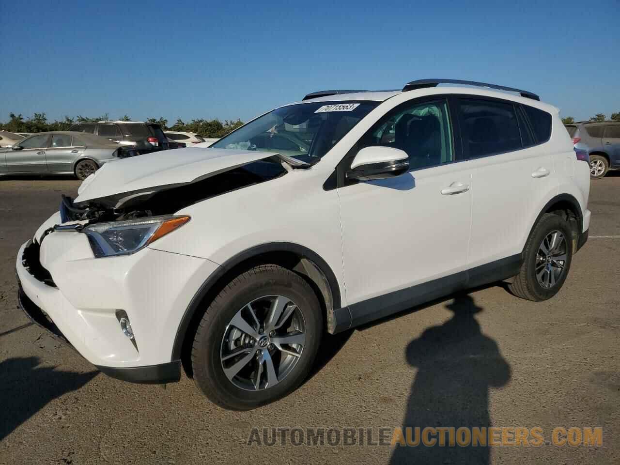 2T3RFREV5JW816679 TOYOTA RAV4 2018