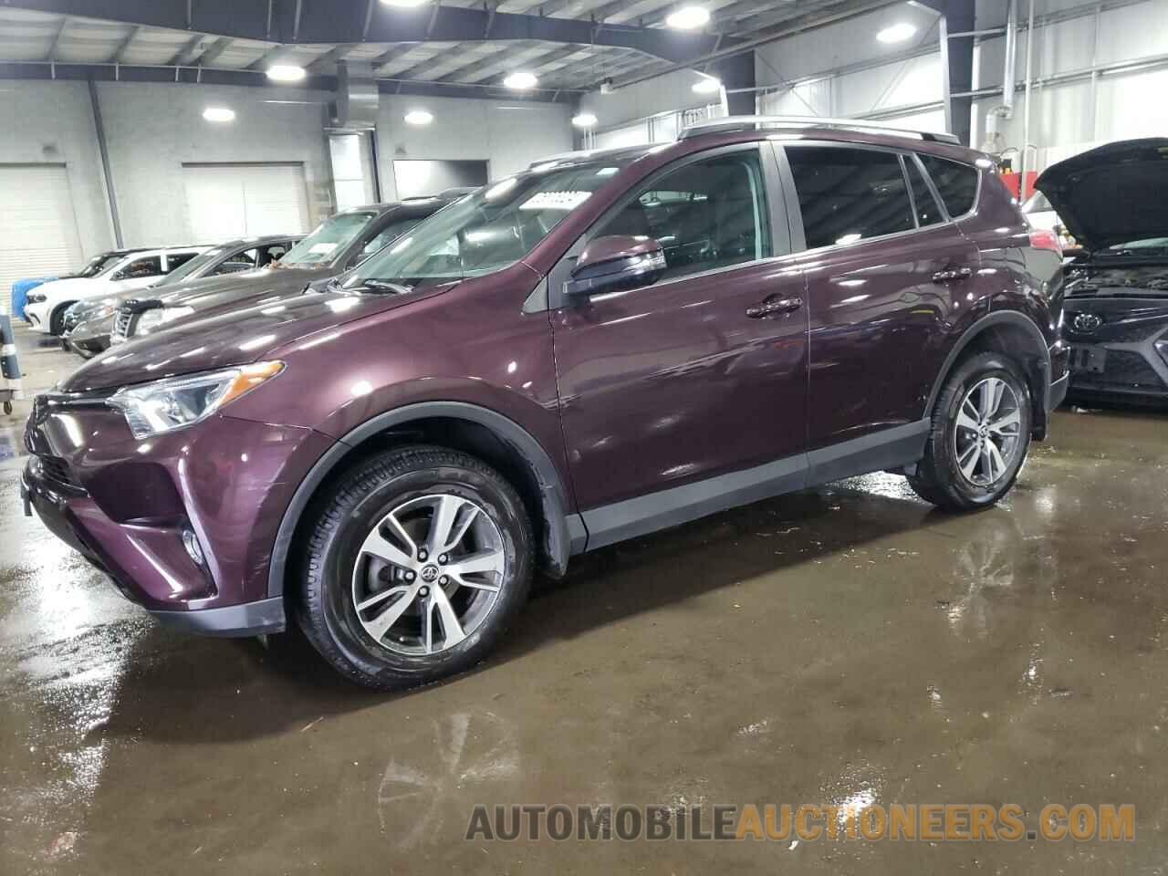 2T3RFREV5JW828055 TOYOTA RAV4 2018