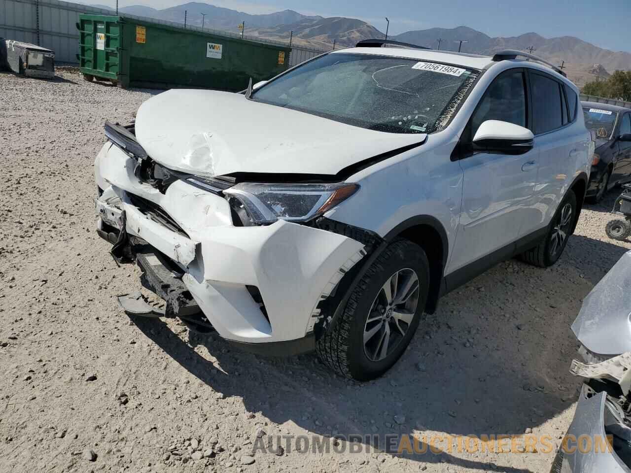 2T3RFREV5JW841937 TOYOTA RAV4 2018